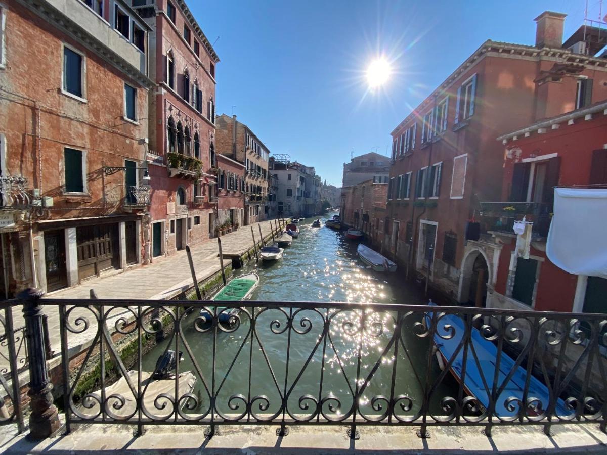 Tintoretto Vista Real Veneţia Exterior foto
